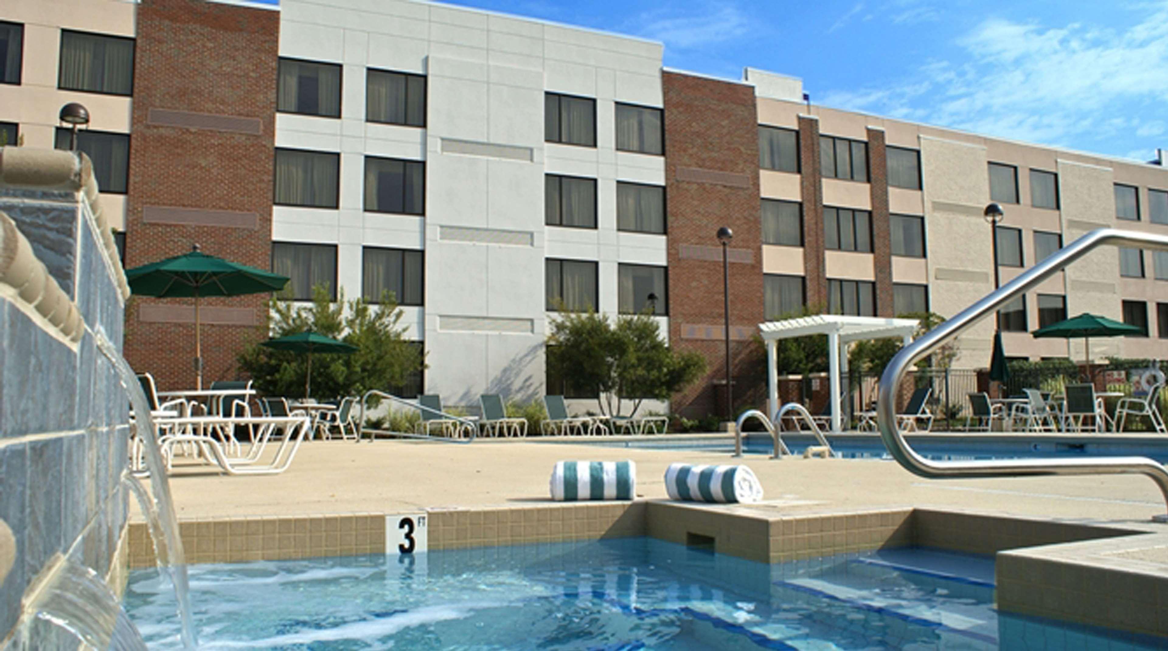 Doubletree By Hilton Rocky Mount Exterior foto