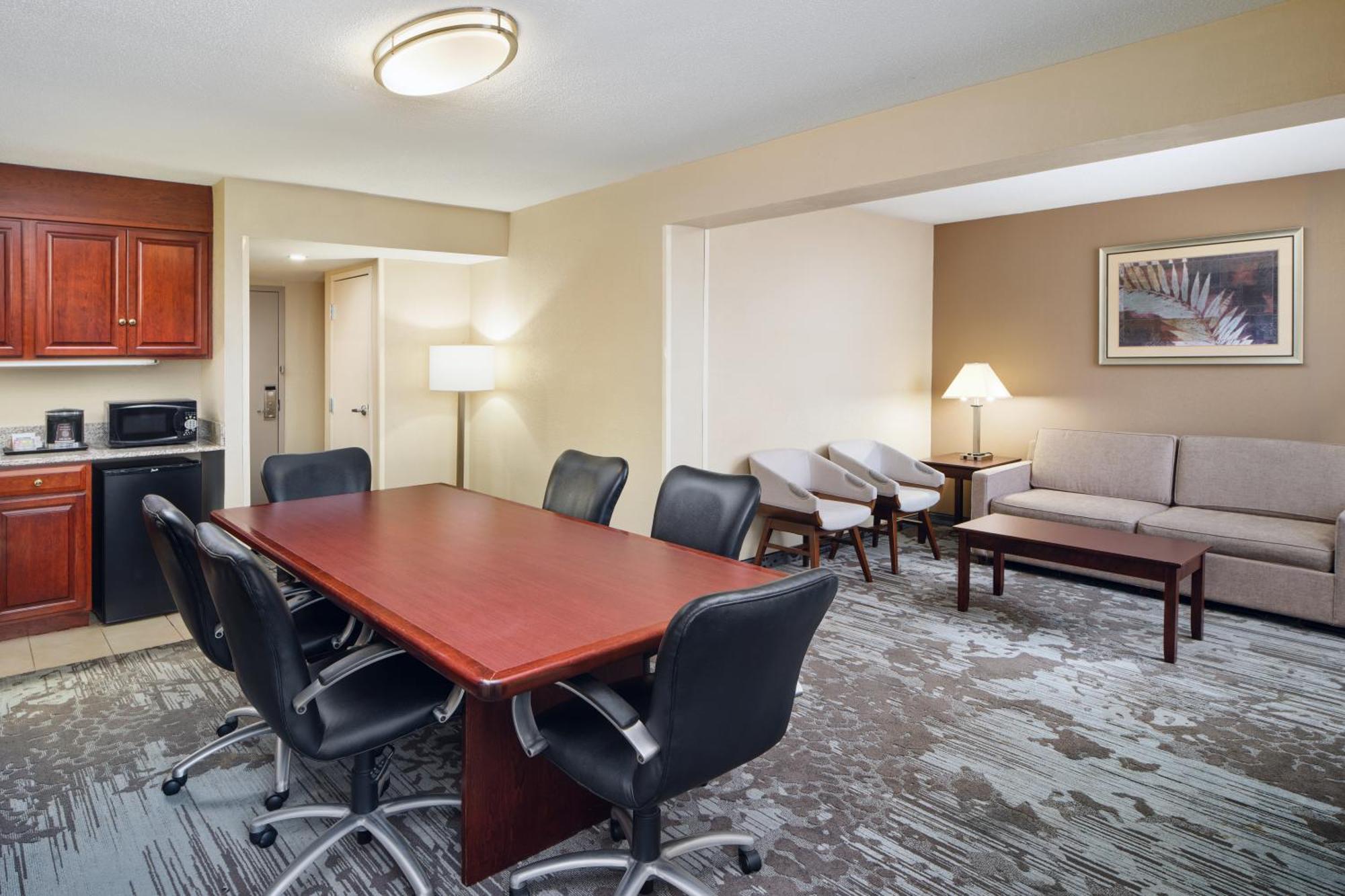 Doubletree By Hilton Rocky Mount Exterior foto